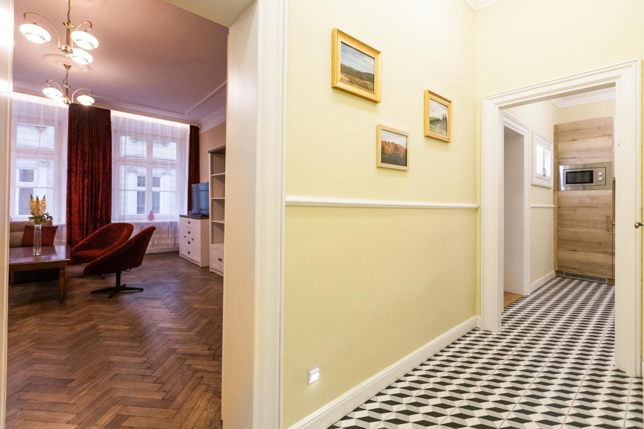 Vintage Poselska Apartment Krasków Εξωτερικό φωτογραφία